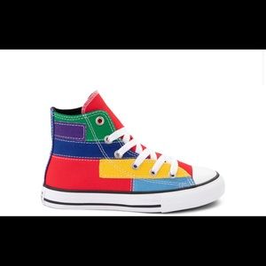 This is the shoes if you needa picture of the shoes lmk